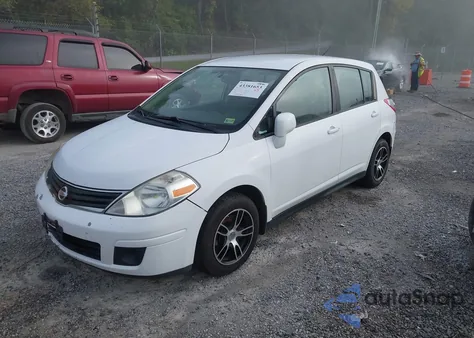2010 Nissan Versa 1.8S из США, поврежденный, VIN 3N1BC1CP8AL451277